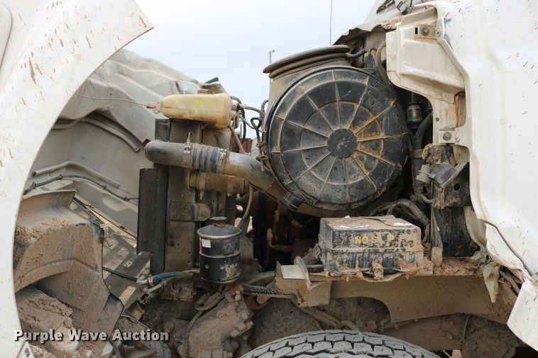 image for item DD6080 2001 Sterling feed mixer truck