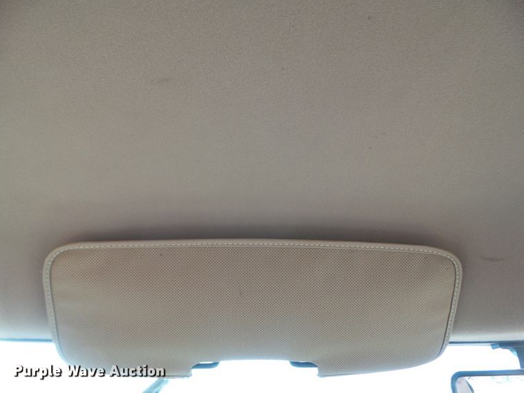 image for item DF0823 1998 John Deere 7810 tractor