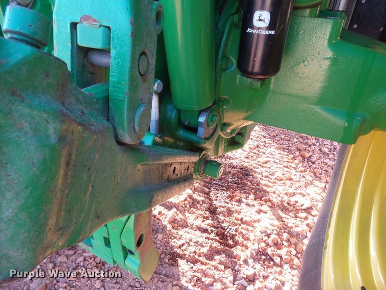 image for item DF0823 1998 John Deere 7810 tractor