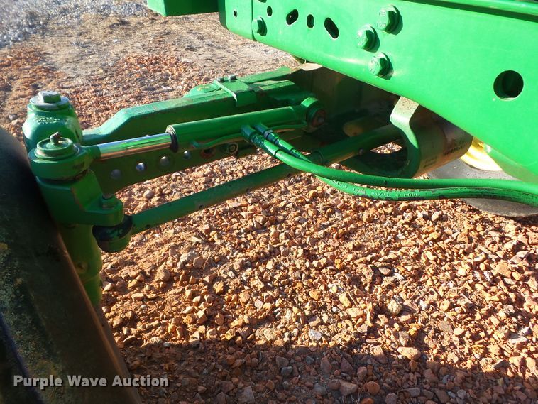 image for item DF0823 1998 John Deere 7810 tractor