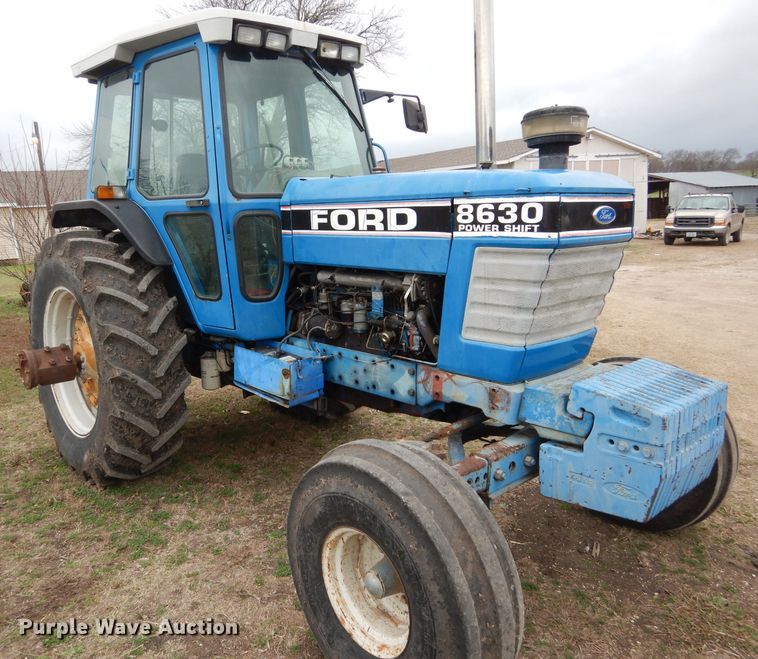 image for item DF2626 1990 Ford 8630 tractor