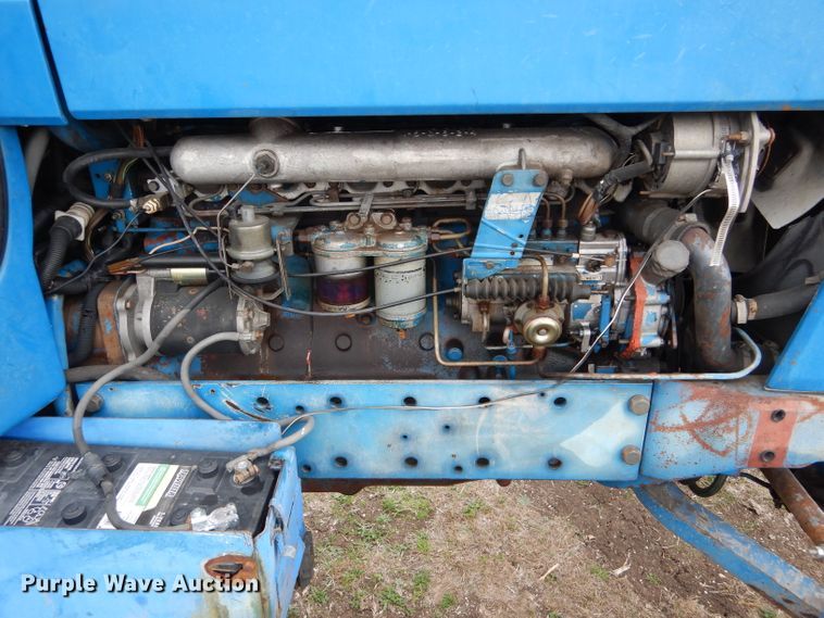 image for item DF2626 1990 Ford 8630 tractor