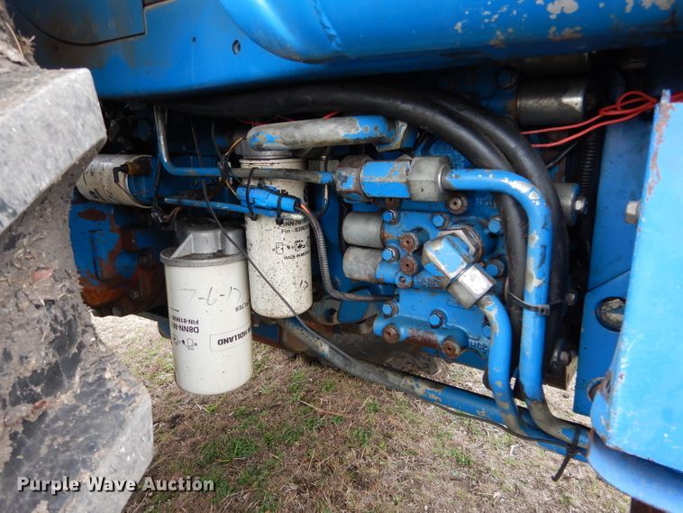 image for item DF2626 1990 Ford 8630 tractor