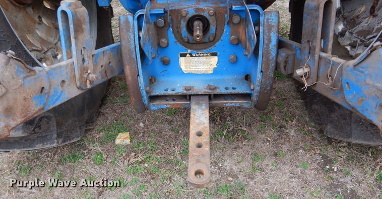 image for item DF2626 1990 Ford 8630 tractor
