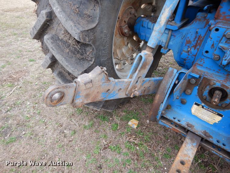 image for item DF2626 1990 Ford 8630 tractor