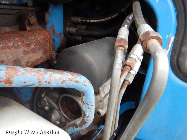 image for item DF2626 1990 Ford 8630 tractor