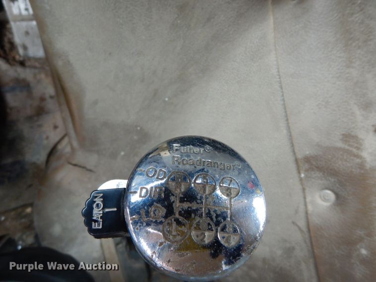 image for item DG6253 1980 International Transtar II seed tender truck