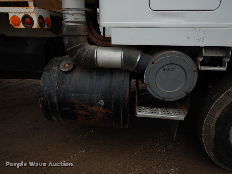 image for item DG6253 1980 International Transtar II seed tender truck