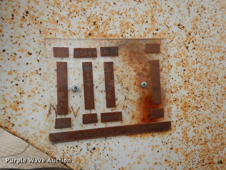 image for item DG6253 1980 International Transtar II seed tender truck