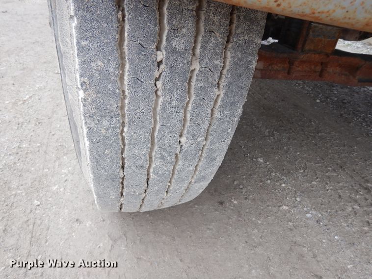 image for item DG6253 1980 International Transtar II seed tender truck