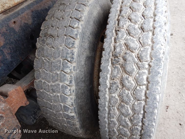 image for item DG6253 1980 International Transtar II seed tender truck