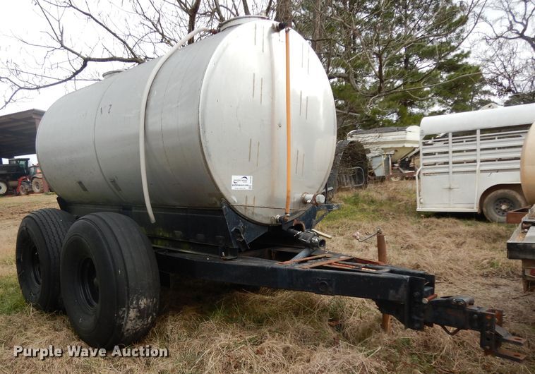 image for item DH2260 Nurse tank trailer