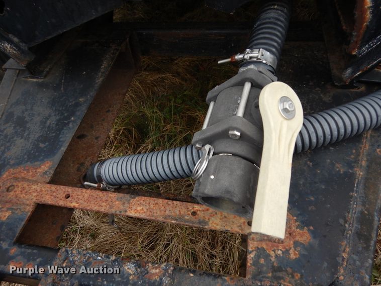 image for item DH2260 Nurse tank trailer