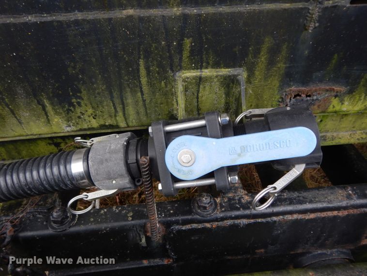 image for item DH2260 Nurse tank trailer