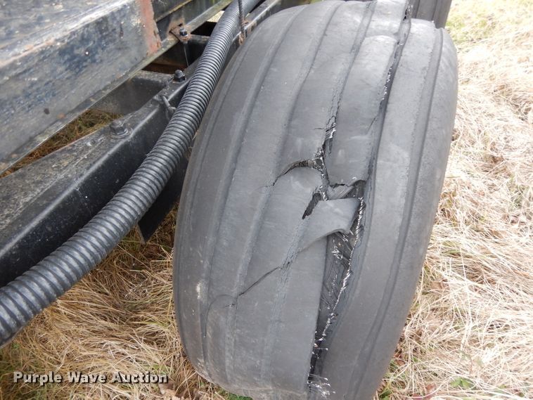 image for item DH2260 Nurse tank trailer