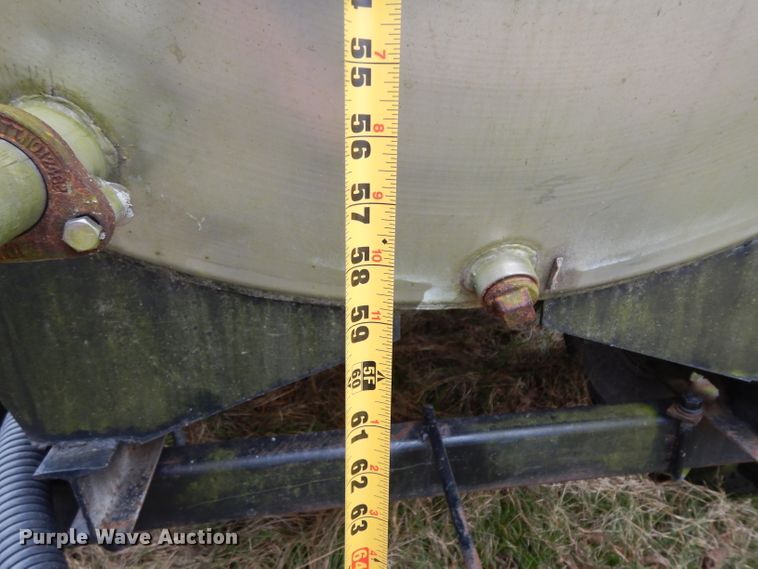 image for item DH2260 Nurse tank trailer