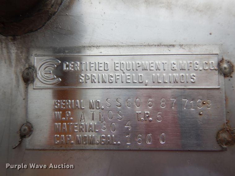 image for item DH2260 Nurse tank trailer