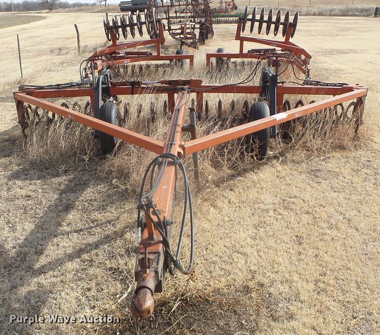 image for item DH4763 Sterling soil packer