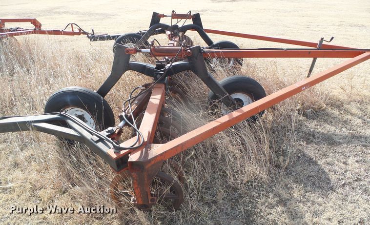 image for item DH4763 Sterling soil packer