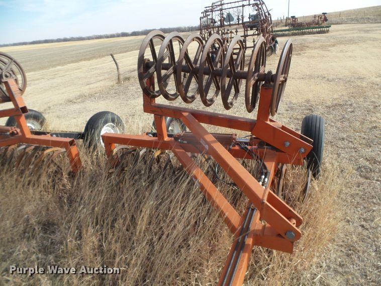 image for item DH4763 Sterling soil packer