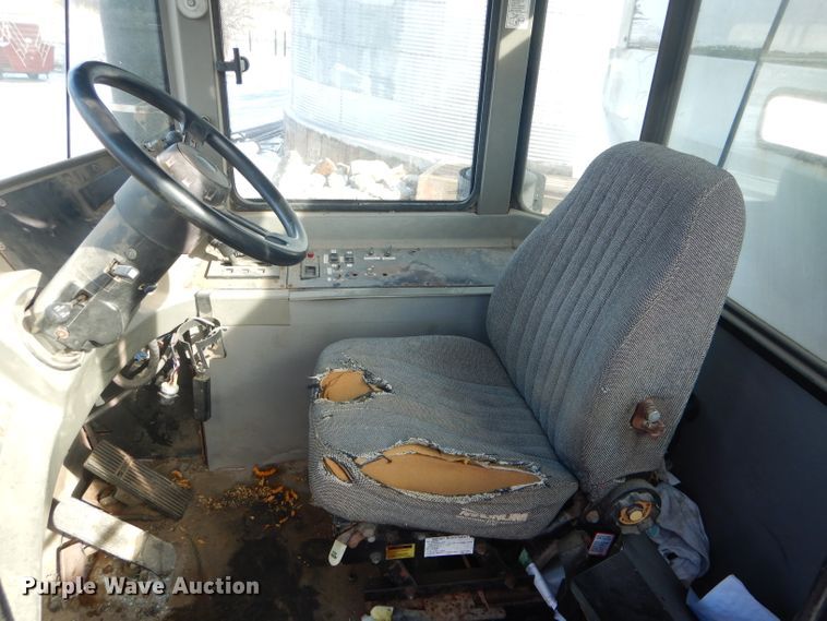 image for item DH6299 Case IH FLX3300B applicator