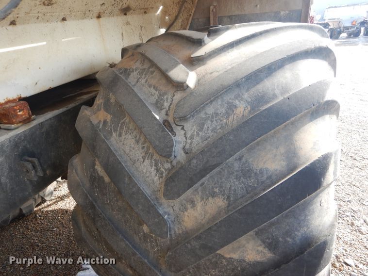 image for item DH6299 Case IH FLX3300B applicator