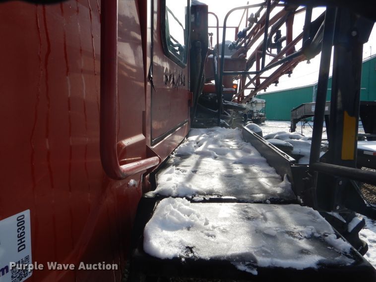 image for item DH6300 2006 Case IH SPX3150 sprayer