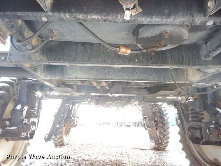 image for item DH6300 2006 Case IH SPX3150 sprayer