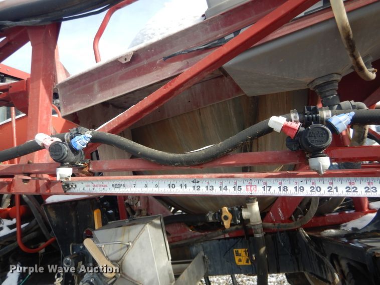 image for item DH6300 2006 Case IH SPX3150 sprayer