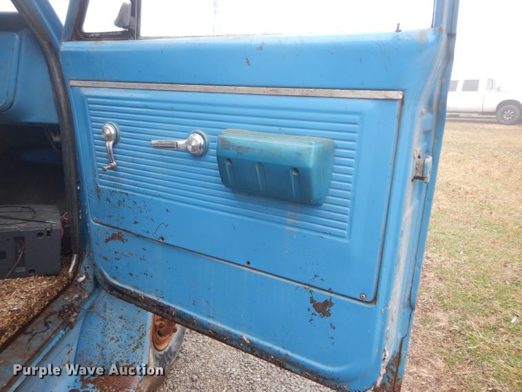 image for item DH6305 1970 Chevrolet C60 grain truck