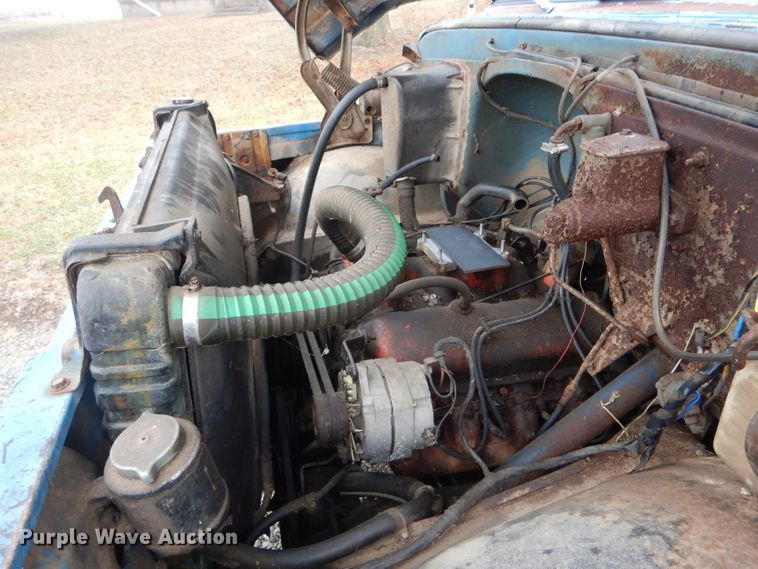 image for item DH6305 1970 Chevrolet C60 grain truck