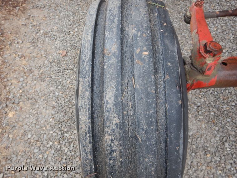 image for item DH6306 International 1066 tractor