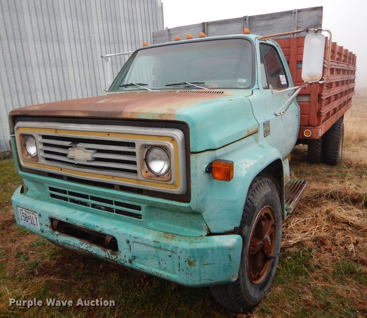 image for item DH6308 1973 Chevrolet C65 grain truck