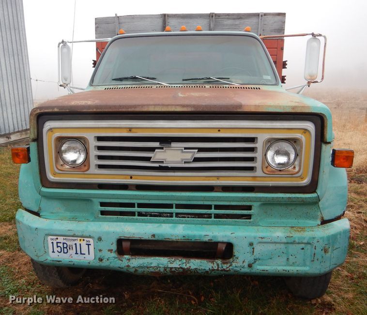 image for item DH6308 1973 Chevrolet C65 grain truck