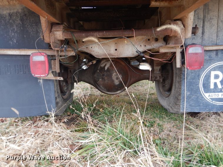 image for item DH6308 1973 Chevrolet C65 grain truck