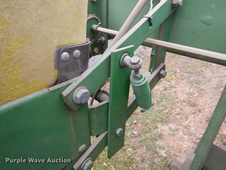 image for item DH6310 John Deere 7000 planter