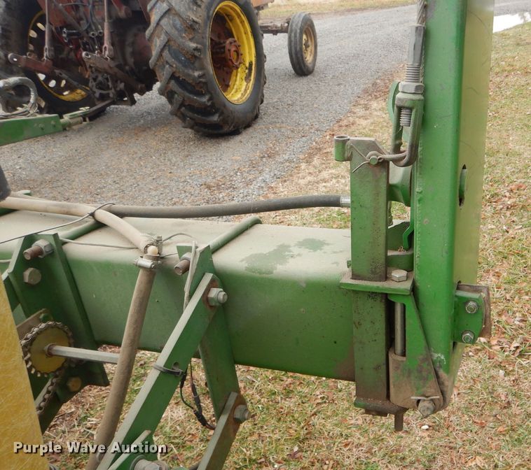 image for item DH6310 John Deere 7000 planter