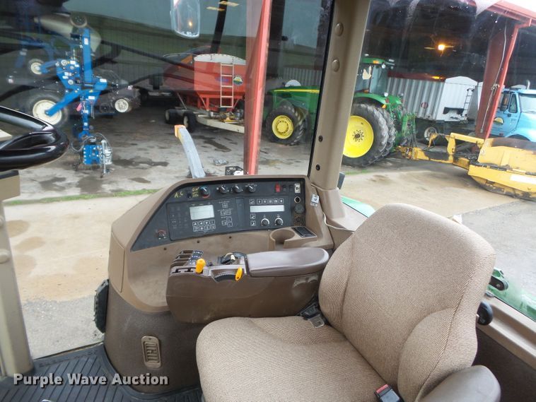 image for item DH7834 2000 John Deere 8410 MFWD tractor