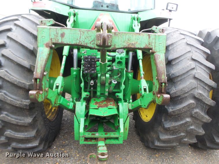 image for item DH7835 2001 John Deere 8410 MFWD tractor