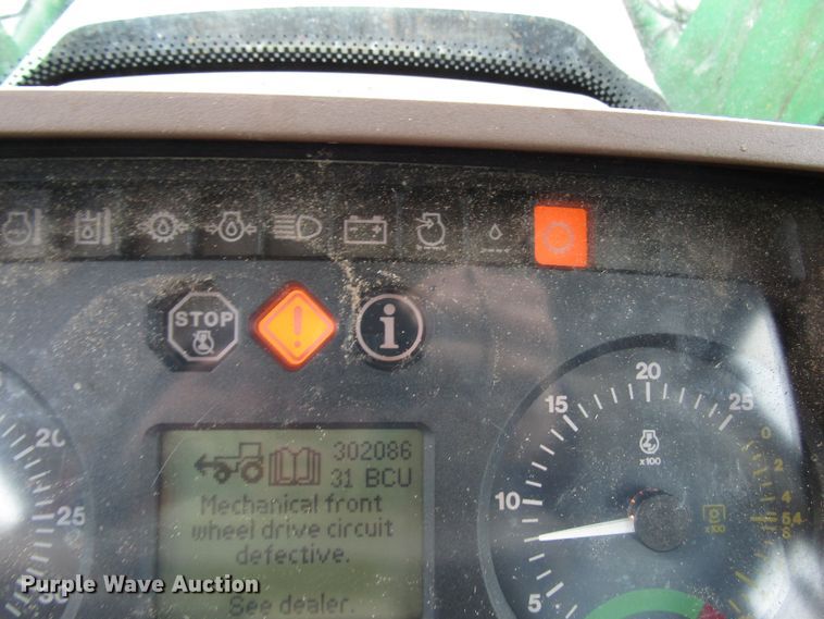 image for item DH8367 2005 John Deere 7520 MFWD tractor