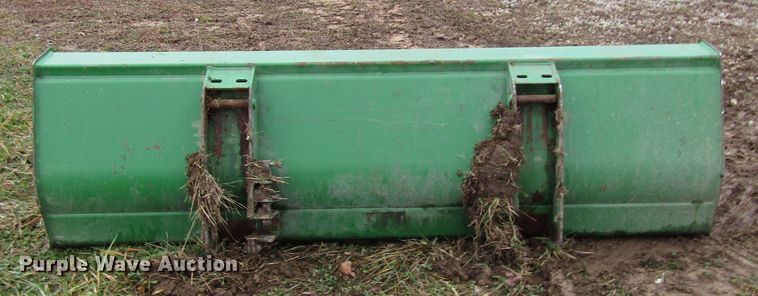 image for item DH8367 2005 John Deere 7520 MFWD tractor