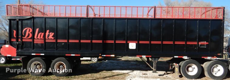 image for item DH8999 2015 Blatz live bottom silage trailer