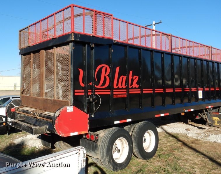 image for item DH8999 2015 Blatz live bottom silage trailer