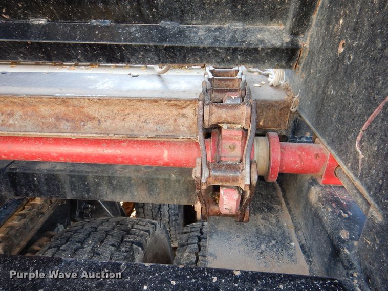 image for item DH8999 2015 Blatz live bottom silage trailer