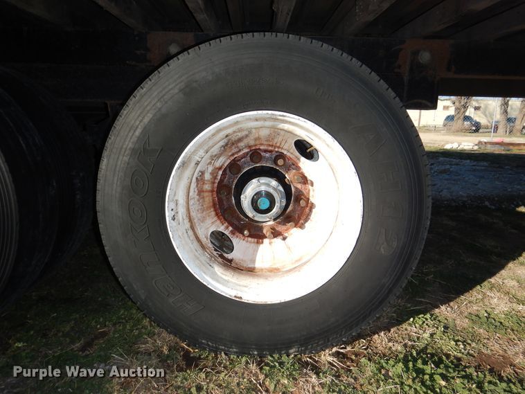 image for item DH8999 2015 Blatz live bottom silage trailer