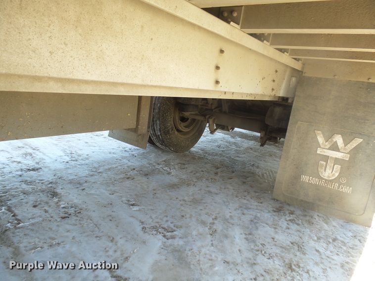 image for item EF9586 2010 Wilson PSDCL-406 livestock trailer