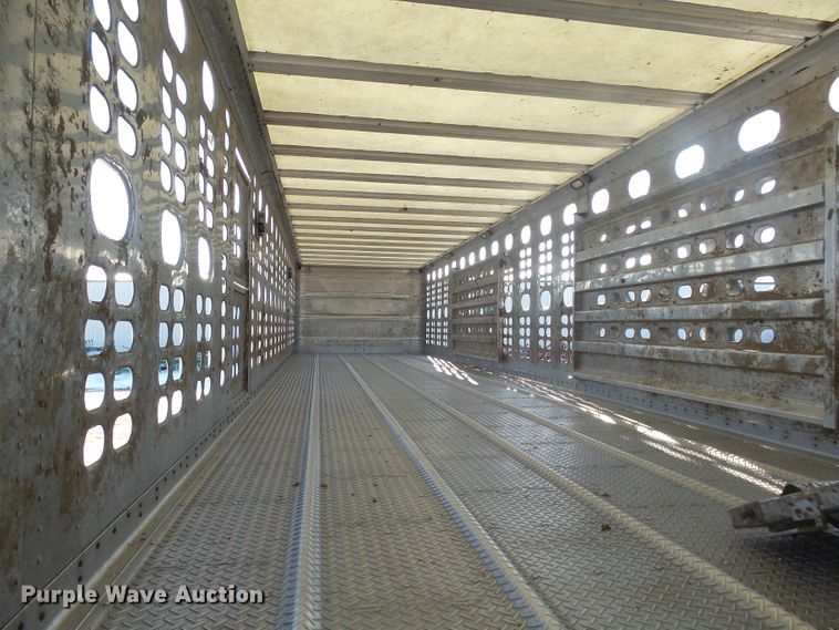 image for item EF9586 2010 Wilson PSDCL-406 livestock trailer