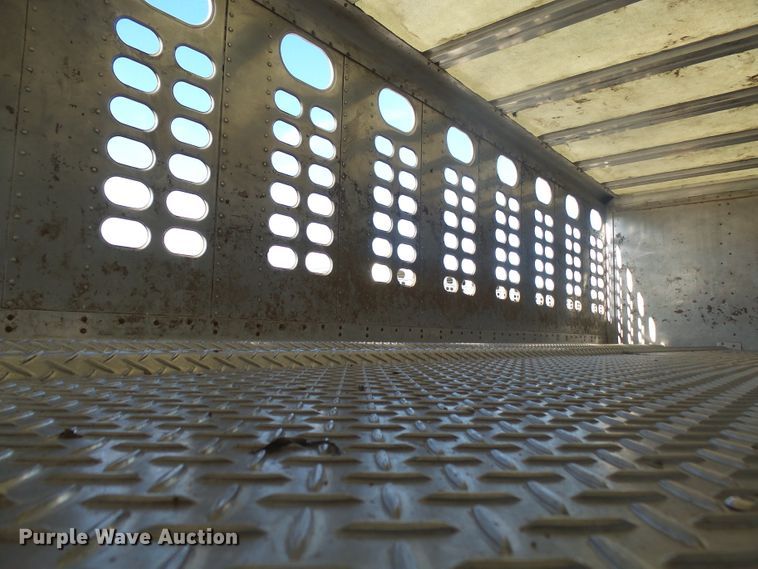 image for item EF9586 2010 Wilson PSDCL-406 livestock trailer