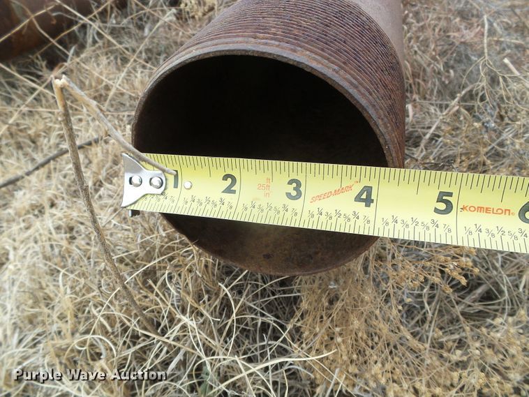 image for item EL9066 (10) joints of 4.5" diameter pipe