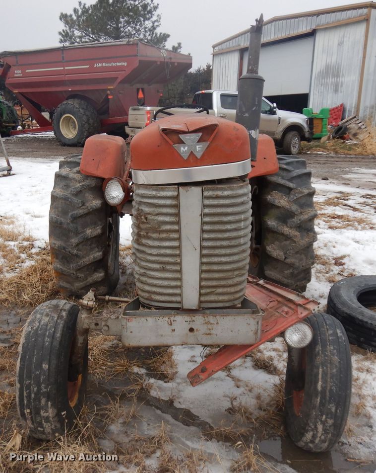 image for item ER9833 Massey-Ferguson Super 90 tractor